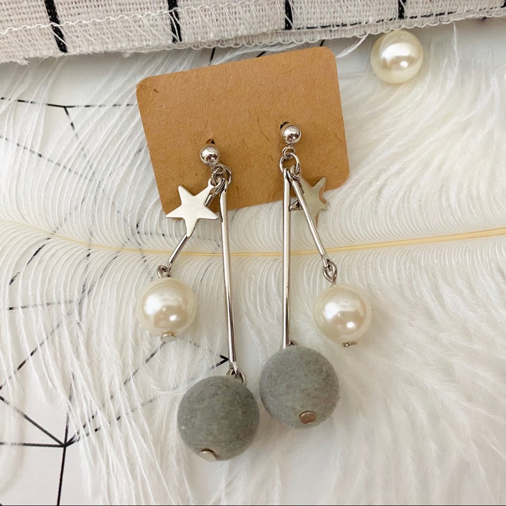 Star Pearl Statement Cute Earrings - Picture 4 of 6